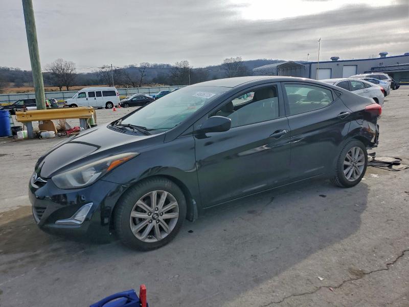 HYUNDAI ELANTRA SE 2016 with VIN 5NPDH4AE2GH772654 - Photo from auction