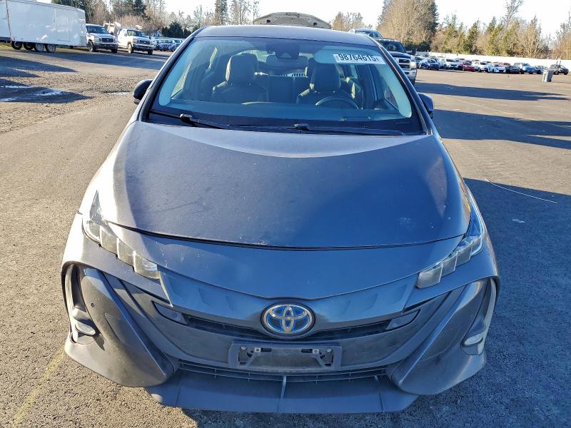 Photo 5 from auction – 2017 TOYOTA PRIUS PRIM with VIN JTDKARFP1H3050611
