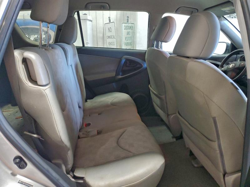 Photo 11 from auction – 2012 TOYOTA RAV4 with VIN 2T3BF4DV5CW246398