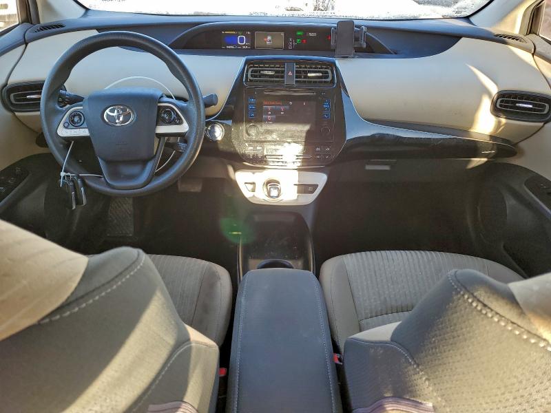 Photo 8 from auction – 2016 TOYOTA PRIUS with VIN JTDKARFU5G3515055