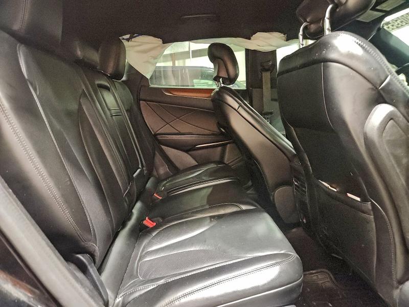 Photo 11 from auction – 2017 LINCOLN MKC SELECT with VIN 5LMCJ2C99HUL20950