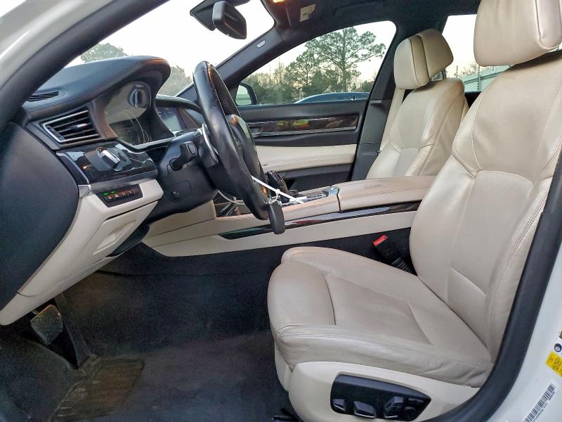 Photo 7 from auction – 2014 BMW 750 LI with VIN WBAYE8C53ED135013