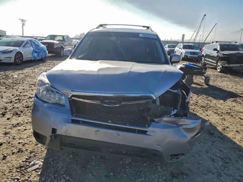 Photo 5 from auction – 2016 SUBARU FORESTER 2 with VIN JF2SJADC3GH436063