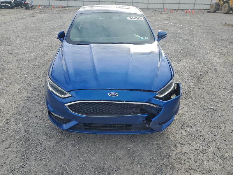 Photo 5 from auction – 2017 FORD FUSION SPO with VIN 3FA6P0VP4HR289221