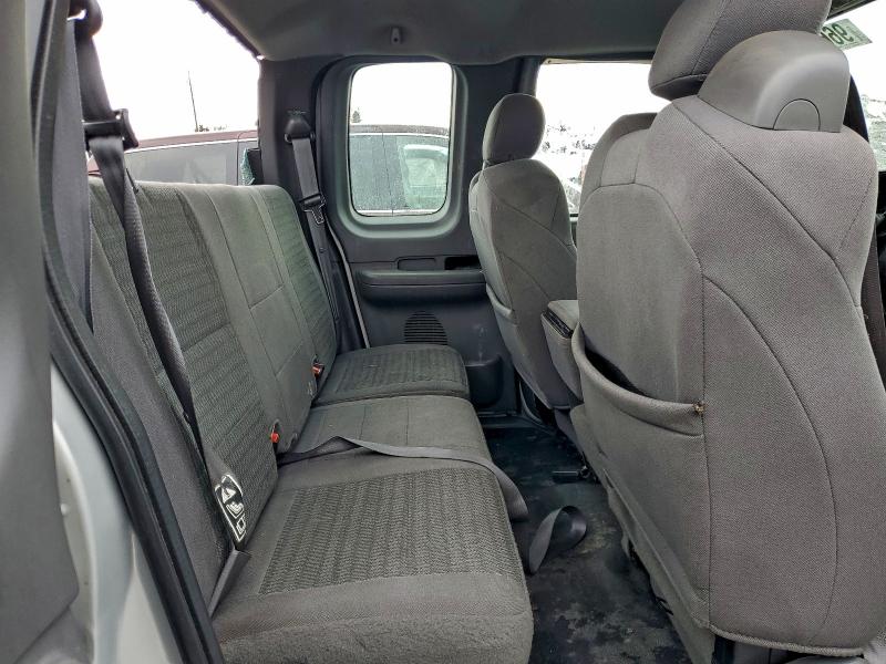 Photo 10 from auction – 2003 FORD F150 with VIN 2FTRX18W03CA82598