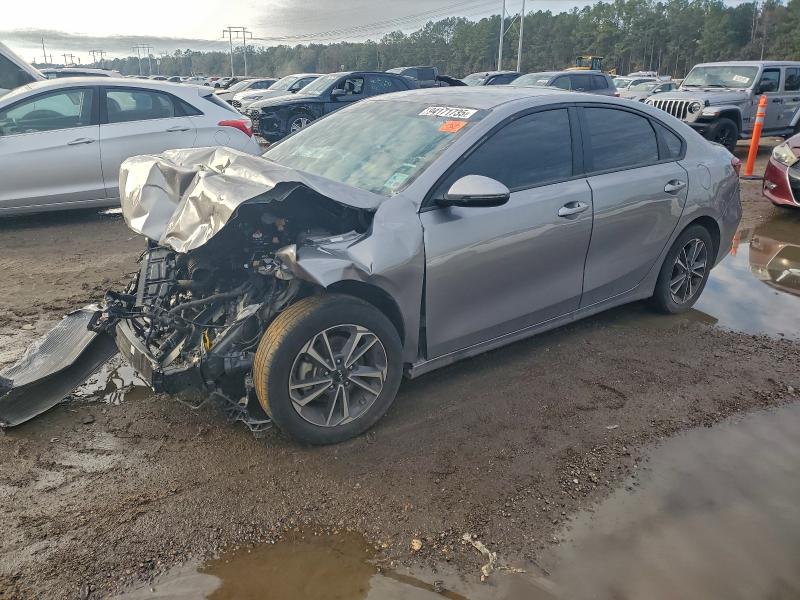 Photo 1 from auction – 2023 KIA FORTE with VIN 3KPF24AD8PE686870