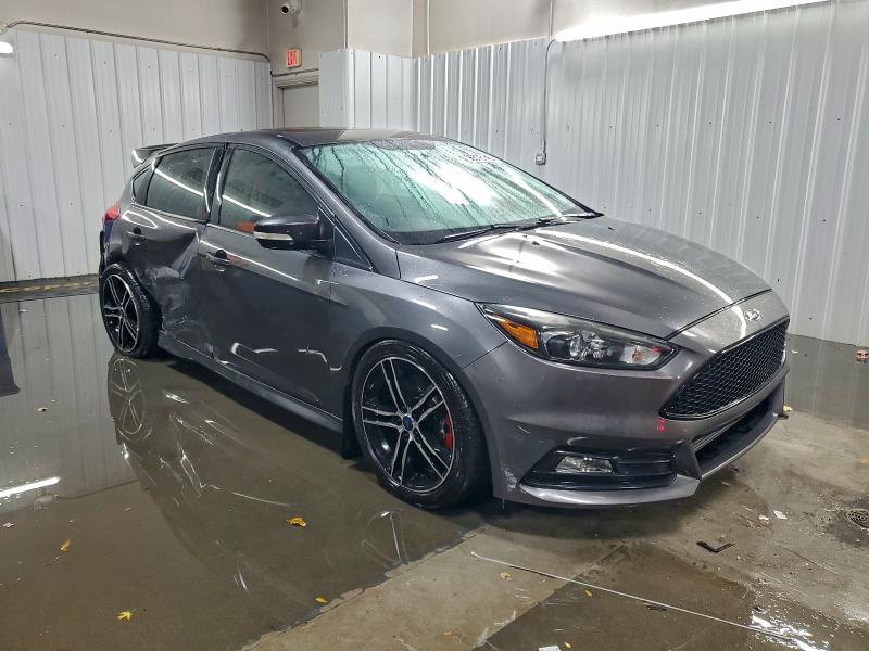 Photo 4 from auction – 2016 FORD FOCUS ST with VIN 1FADP3L92GL226824