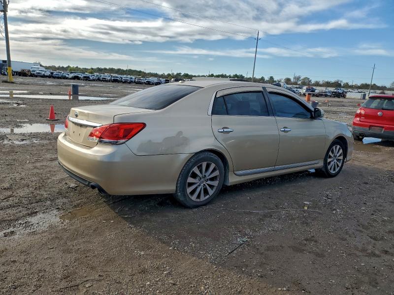 Photo 3 from auction – 2012 TOYOTA AVALON BAS with VIN 4T1BK3DB7CU440998