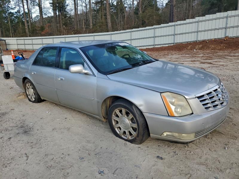 Photo 4 from auction – 2010 CADILLAC DTS with VIN 1G6KA5EY8AU123754