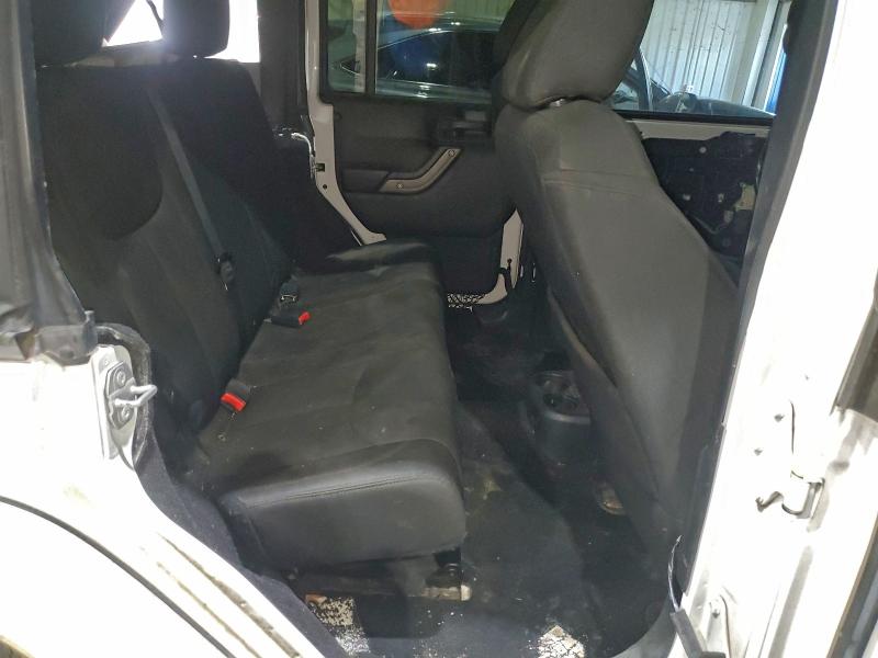 Photo 10 from auction – 2016 JEEP WRANGLER U with VIN 1C4BJWDG9GL319177