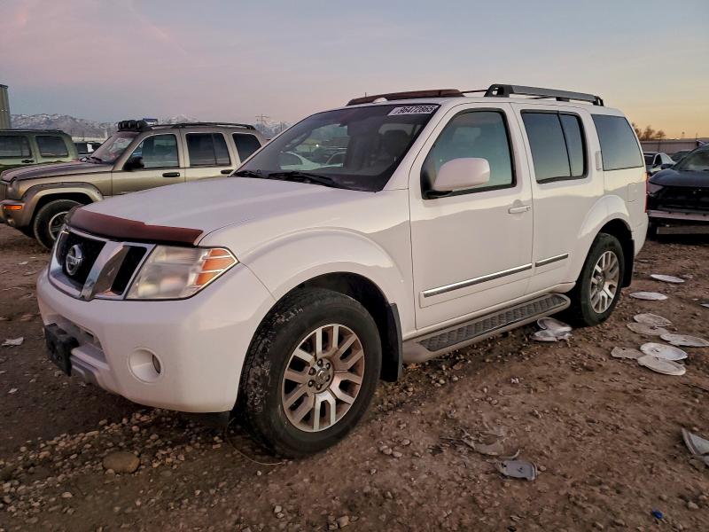 NISSAN PATHFINDER 2011 with VIN 5N1AR1NB3BC611910 - Photo from auction