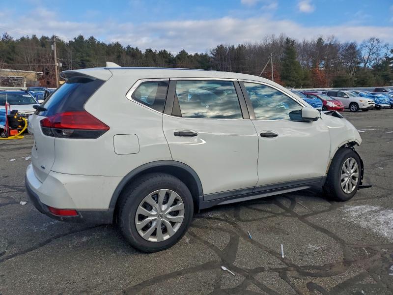 Photo 3 from auction – 2018 NISSAN ROGUE S with VIN KNMAT2MV0JP550885