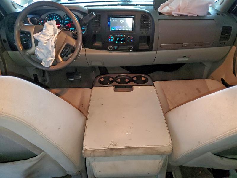 Photo 8 from auction – 2012 CHEVROLET SILVERADO with VIN 1GCRCSE06CZ265864