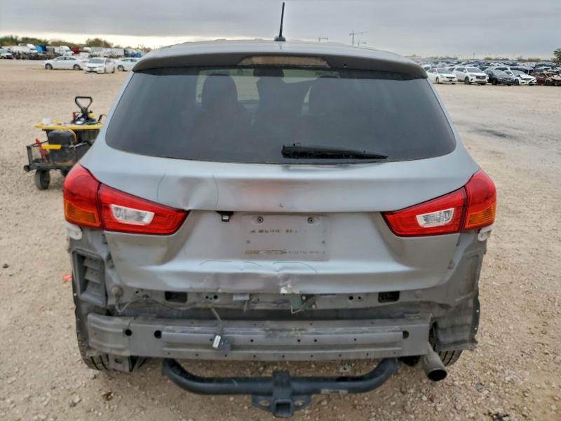 Photo 6 from auction – 2014 MITSUBISHI OUTLANDER with VIN 4A4AR4AU7EE031025