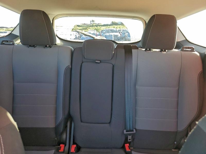 Photo 10 from auction – 2016 FORD ESCAPE SE with VIN 1FMCU9GX3GUA07855