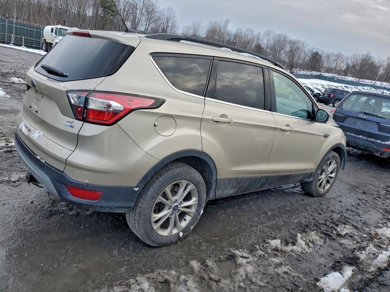 Zdjęcie 3 z aukcji – 2017 FORD ESCAPE z VIN 1FMCU9GD5HUA35700
