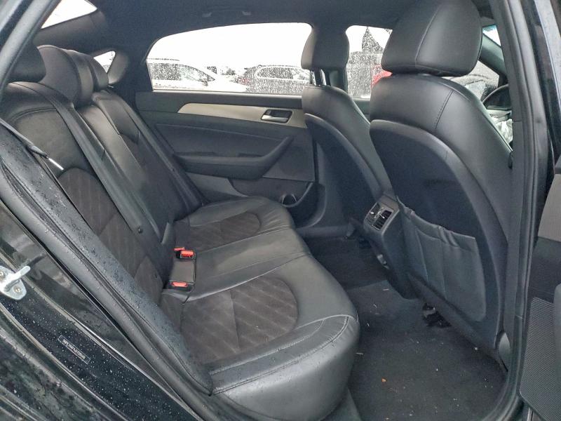 Photo 10 from auction – 2018 HYUNDAI SONATA with VIN 5NPE34AF4JH728948