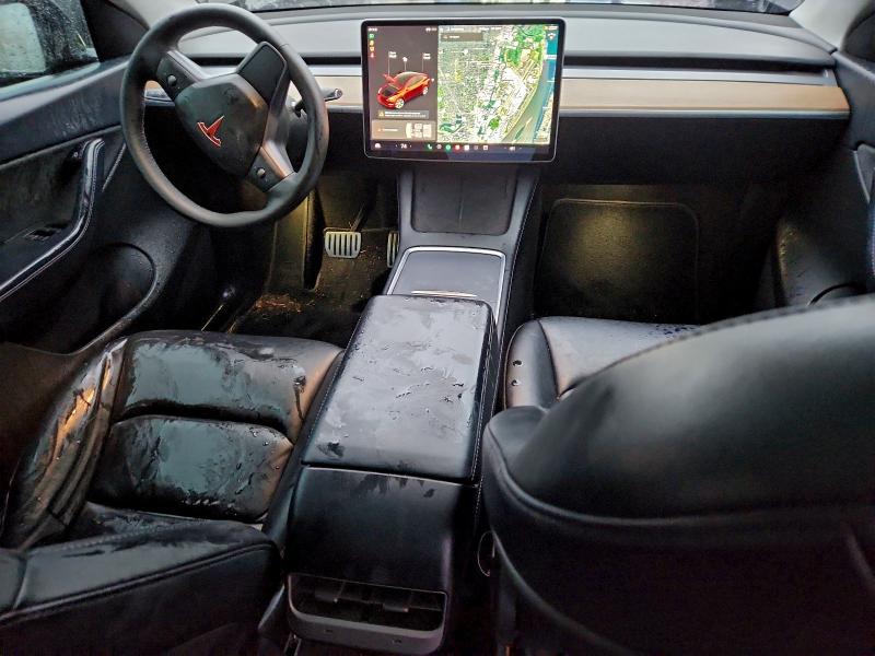 Photo 8 from auction – 2021 TESLA MODEL Y with VIN 5YJYGDEF6MF272949