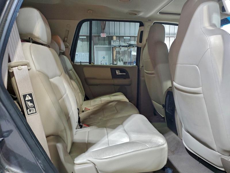Photo 11 from auction – 2003 FORD EXPEDITION with VIN 1FMFU16L13LA51057
