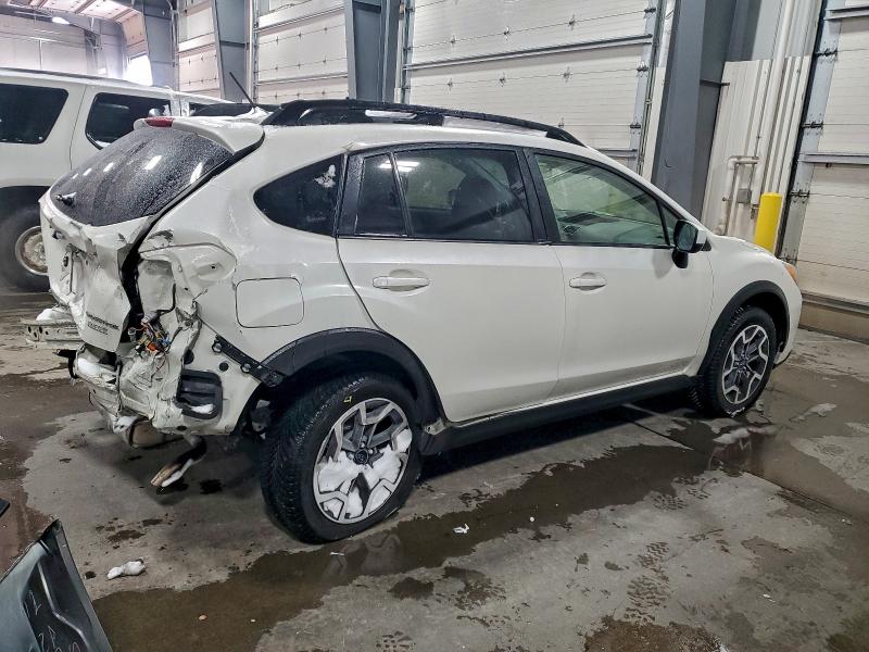 Photo 3 from auction – 2016 SUBARU CROSSTREK with VIN JF2GPABC5G8299554