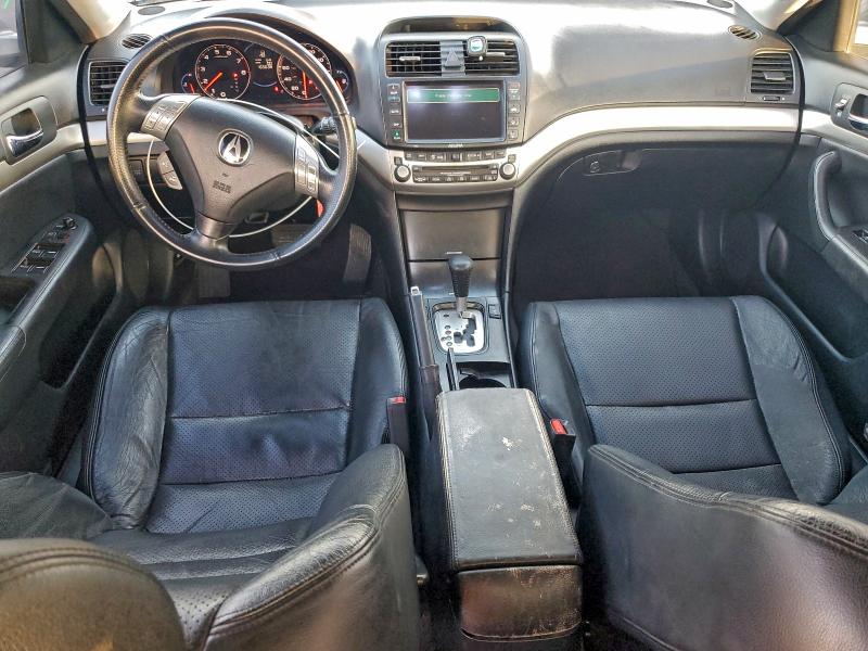 Photo 8 from auction – 2004 ACURA TSX with VIN JH4CL96934C027839