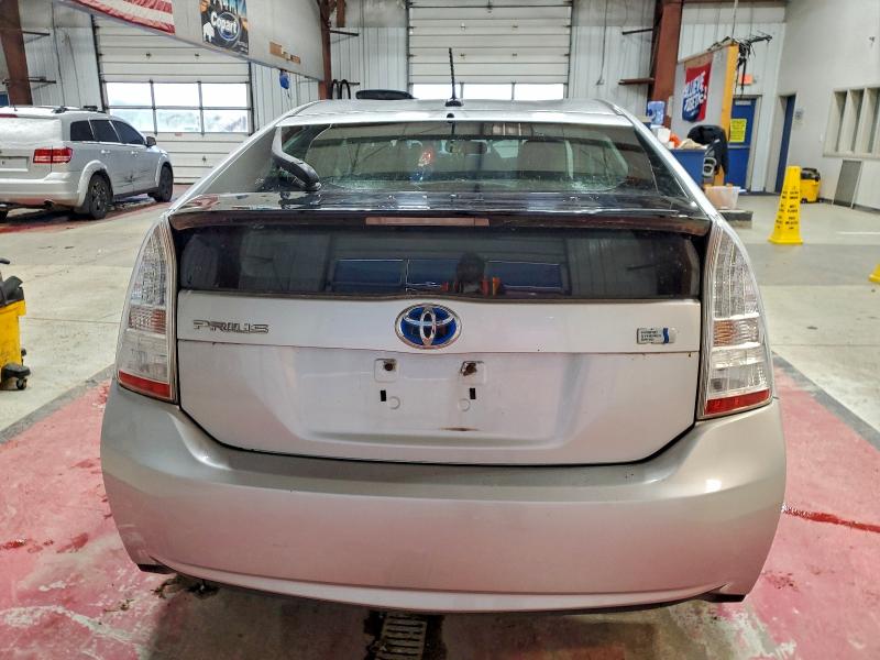 Photo 6 from auction – 2011 TOYOTA PRIUS with VIN JTDKN3DUXB1361631