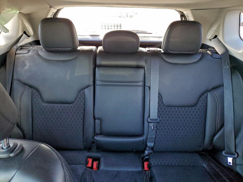 Фото 10 с аукциона – 2018 JEEP COMPASS LA с VIN 3C4NJDBB9JT174968