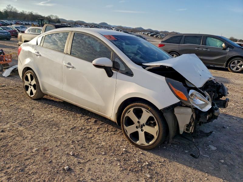 Photo 4 from auction – 2013 KIA RIO with VIN KNADN4A31D6150072
