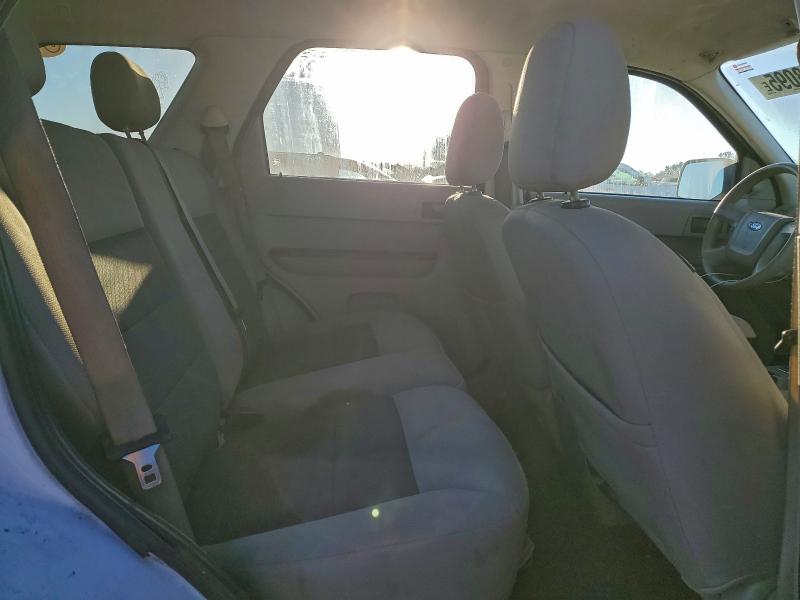 Photo 11 from auction – 2008 FORD ESCAPE XLT with VIN 1FMCU03108KE21119