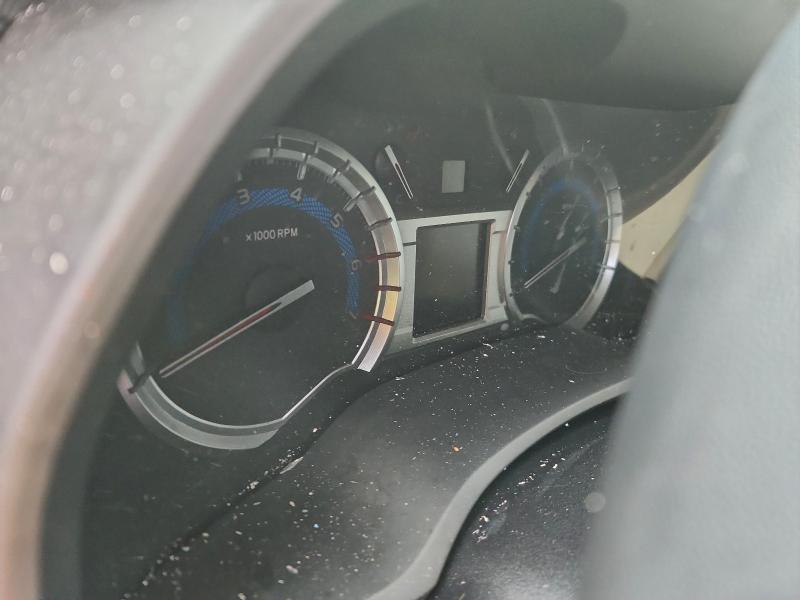 Photo 9 from auction – 2014 TOYOTA 4RUNNER with VIN JTEZU5JR6E5071053
