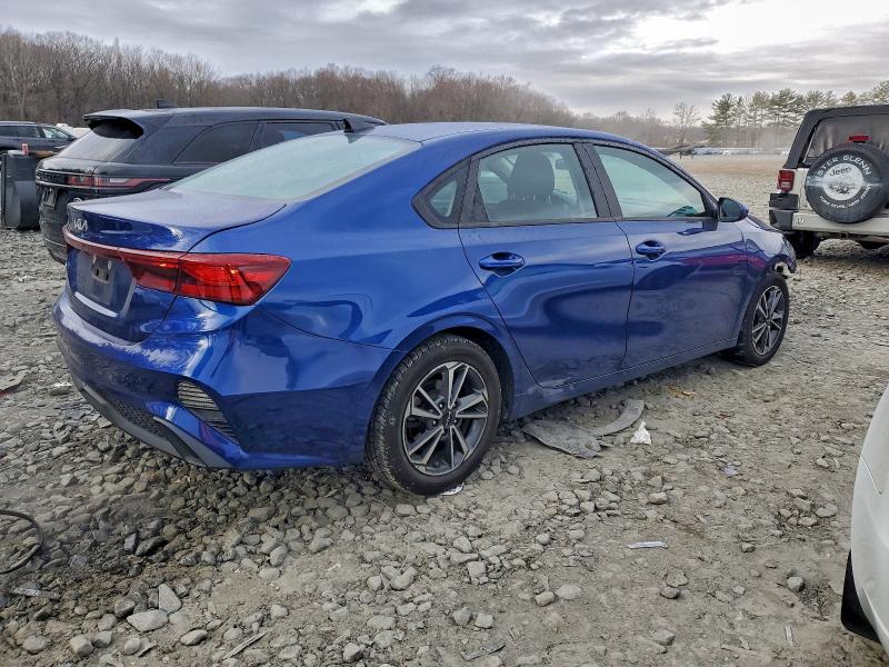 Photo 3 from auction – 2023 KIA FORTE LX with VIN 3KPF24AD7PE504432