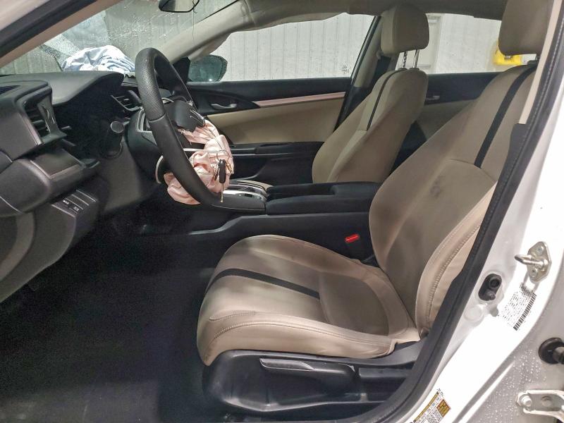 Photo 7 from auction – 2017 HONDA CIVIC with VIN 2HGFC2F56HH510779