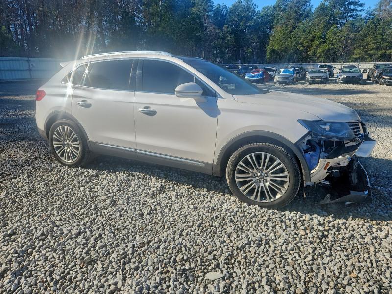 Photo 4 from auction – 2017 LINCOLN MKX RESERV with VIN 2LMPJ6LRXHBL52327