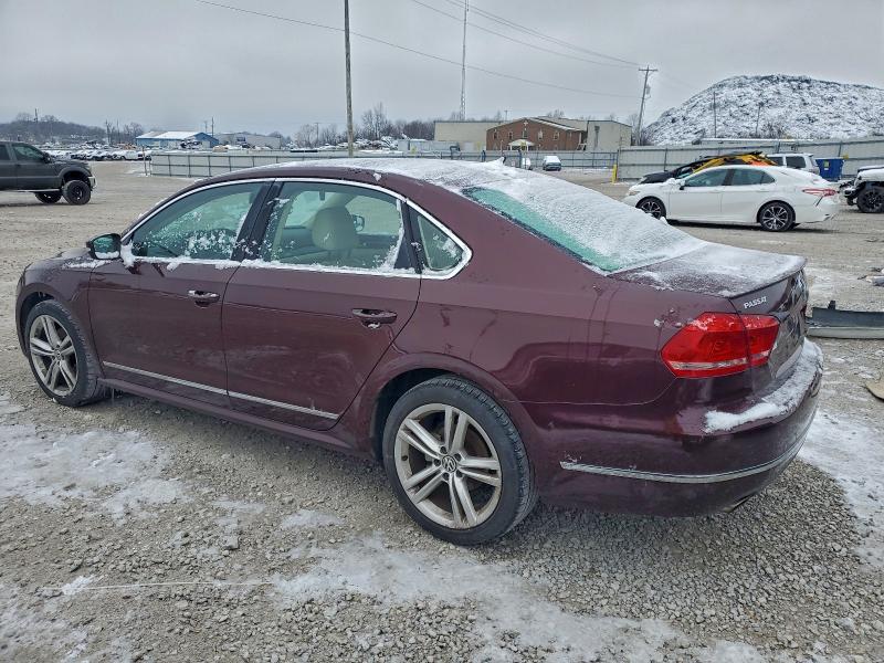 Photo 2 from auction – 2014 VOLKSWAGEN PASSAT SEL with VIN 1VWCN7A33EC030659