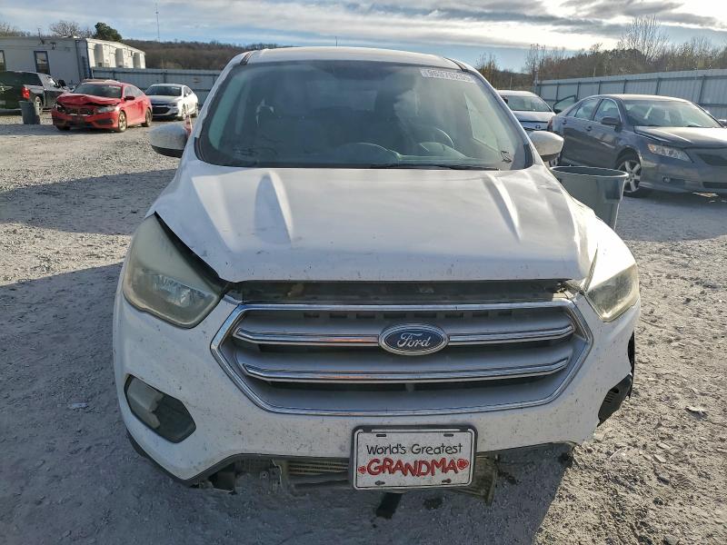 Photo 5 from auction – 2017 FORD ESCAPE SE with VIN 1FMCU0G94HUB46441