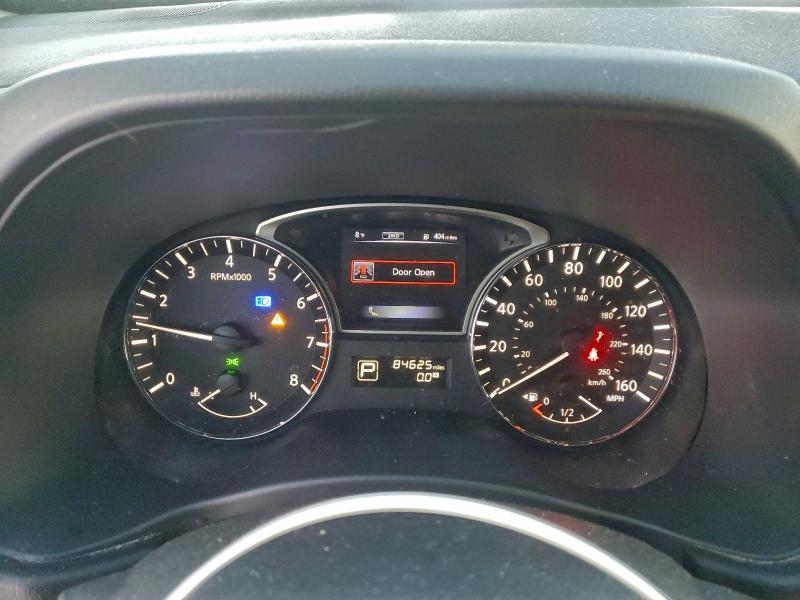 Photo 9 from auction – 2015 NISSAN PATHFINDER with VIN 5N1AR2MM0FC678205