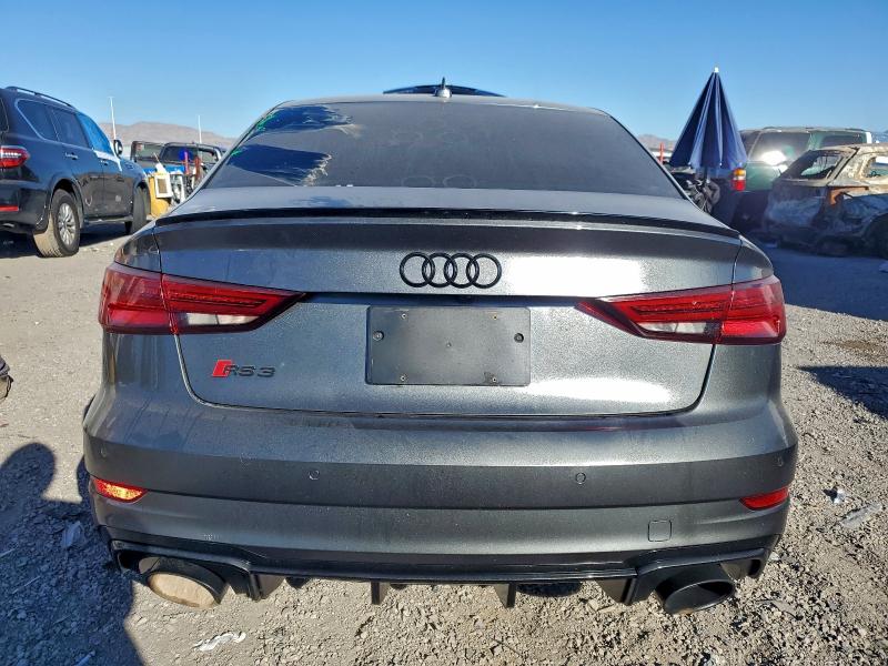 Photo 6 from auction – 2018 AUDI RS3 with VIN WUABWGFF2J1902983