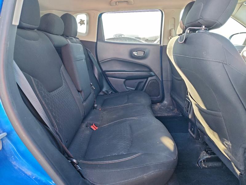 Photo 10 from auction – 2018 JEEP COMPASS SP with VIN 3C4NJCAB5JT212885