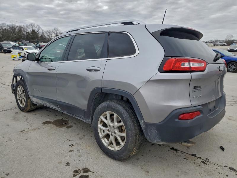 Photo 2 from auction – 2017 JEEP CHEROKEE L with VIN 1C4PJMCB0HW636667
