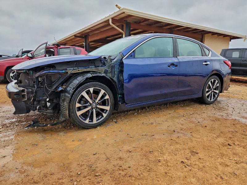 NISSAN ALTIMA 2.5 2016 with VIN 1N4AL3AP3GC122763 - Photo from auction