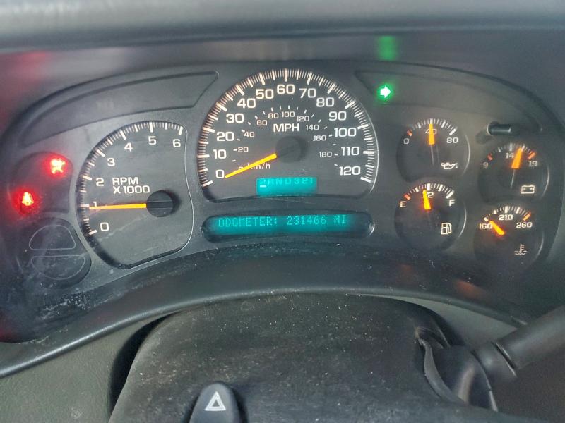 Photo 9 from auction – 2004 CHEVROLET AVALANCHE with VIN 3GNEC12T94G301871
