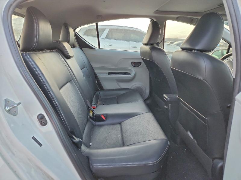 Photo 10 from auction – 2012 TOYOTA PRIUS C with VIN JTDKDTB34C1024886