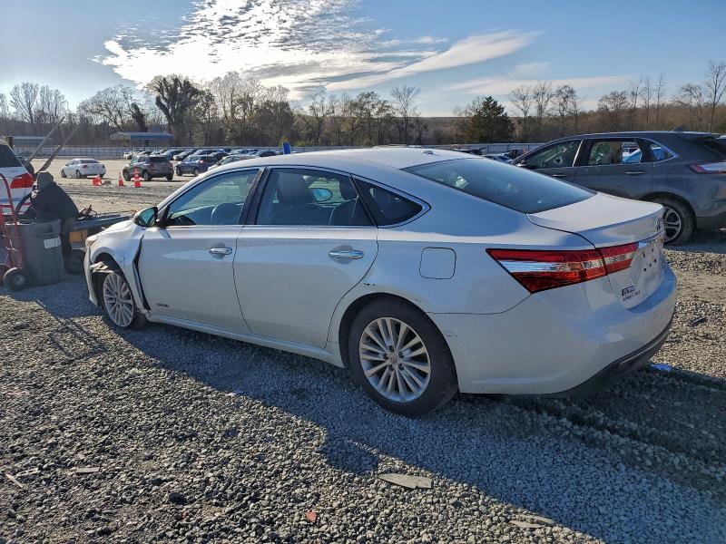 Photo 2 from auction – 2014 TOYOTA AVALON HYB with VIN 4T1BD1EB1EU030536
