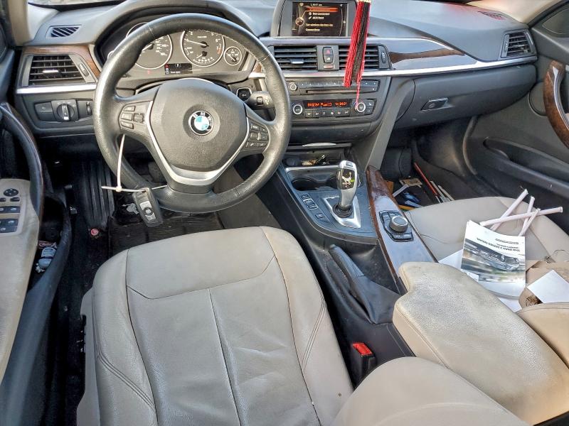 Photo 8 from auction – 2015 BMW 328 XI with VIN WBA3B3C51FJ985019