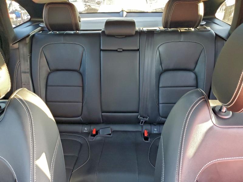 Photo 10 from auction – 2017 JAGUAR F-PACE R - with VIN SADCL2BV5HA046989