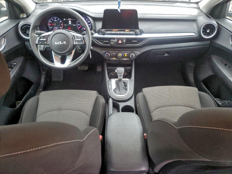 Photo 8 from auction – 2023 KIA FORTE LX with VIN 3KPF24AD7PE508044