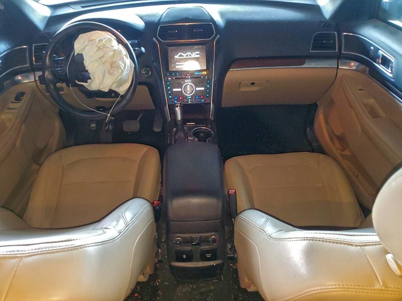 Photo 8 from auction – 2016 FORD EXPLORER L with VIN 1FM5K8F89GGB52903