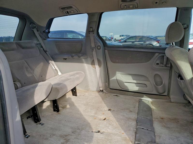 Photo 11 from auction – 2006 TOYOTA SIENNA CE with VIN 5TDZA23C36S425255