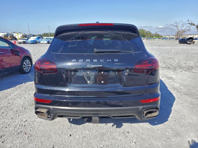 Photo 6 from auction – 2015 PORSCHE CAYENNE with VIN WP1AF2A21FLA32394