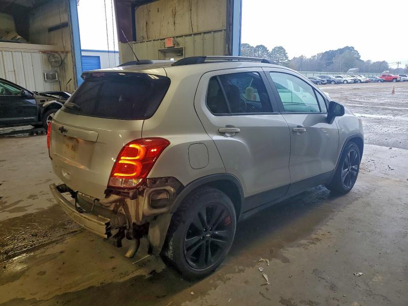 Photo 3 from auction – 2020 CHEVROLET TRAX 1LT with VIN 3GNCJLSB3LL287679